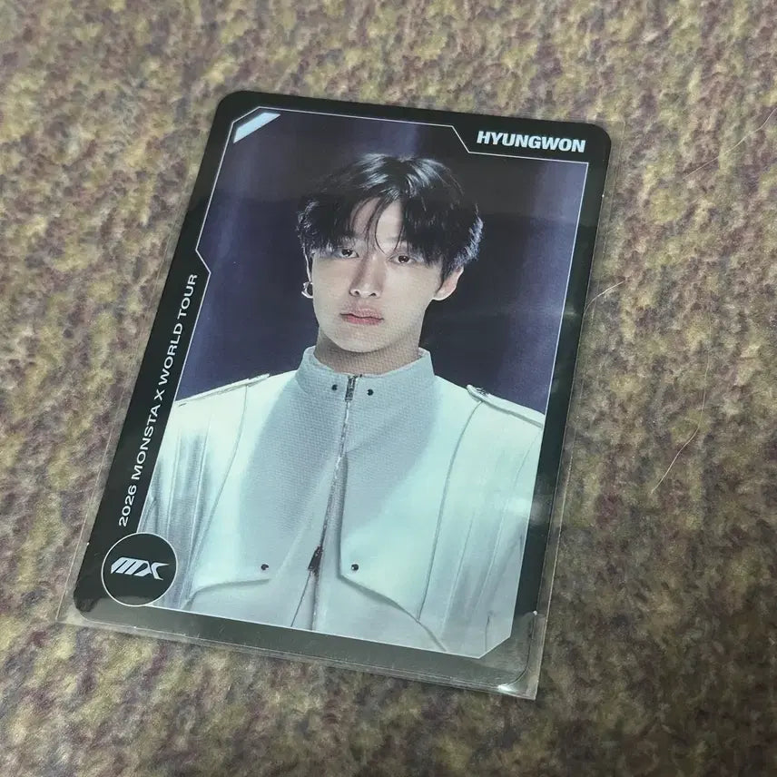 [SOLD OUT] 몬스타엑스 형원포토카드 판매합니다