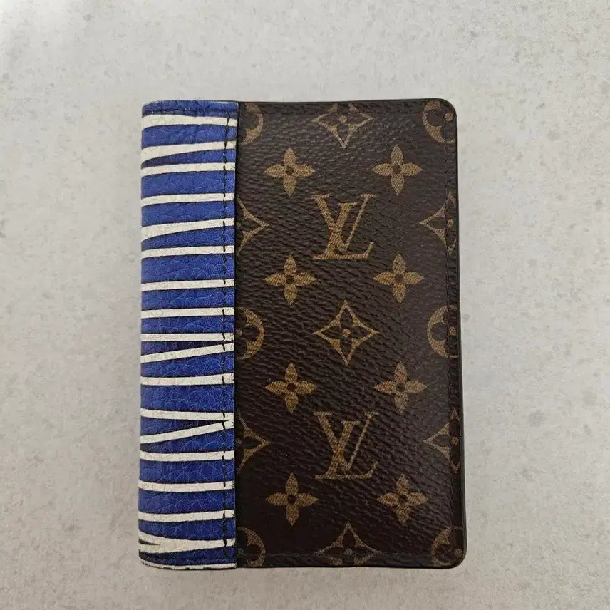 [BUNJANG] Louis Vuitton Virgil Abloh Organizer Pocket / 루이비통 오거나이저 포켓 (버질아블로 한정판)