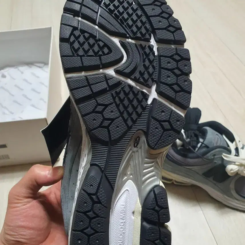 [BUNJANG] New Balance 2002R Zound Storm Blue Sneakers / 뉴발란스 2002r 자운드 스톰블루 270 새상품