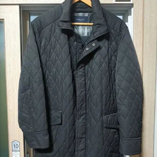 [BUNJANG] Burberry Quilted Jacket (Size 105) / 버버리 간절기 퀄팅자켓 (105)