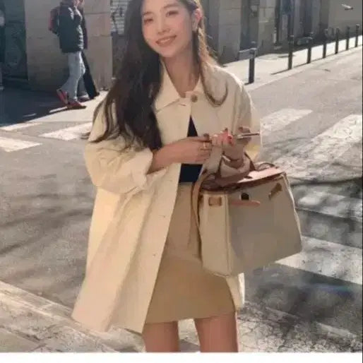 [BUNJANG] 가내스라 하프트렌치코트 코트 / 가내스라 하프트렌치코트 코트