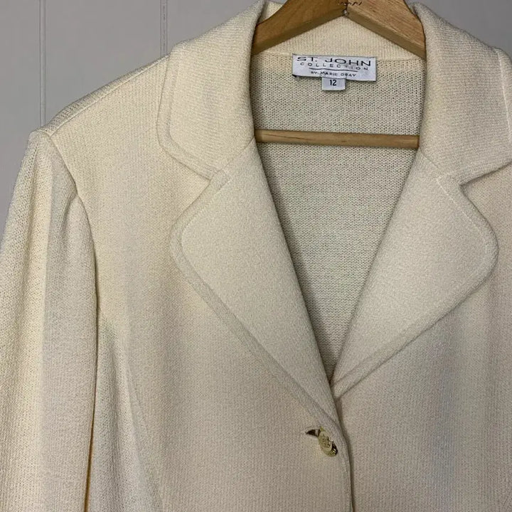 [BUNJANG] St. John Santana Knit Jacket / 명품 ST.JOHN 센존 컬렉션 럭셔리 골드버튼장식 클래식 자켓 올드머니