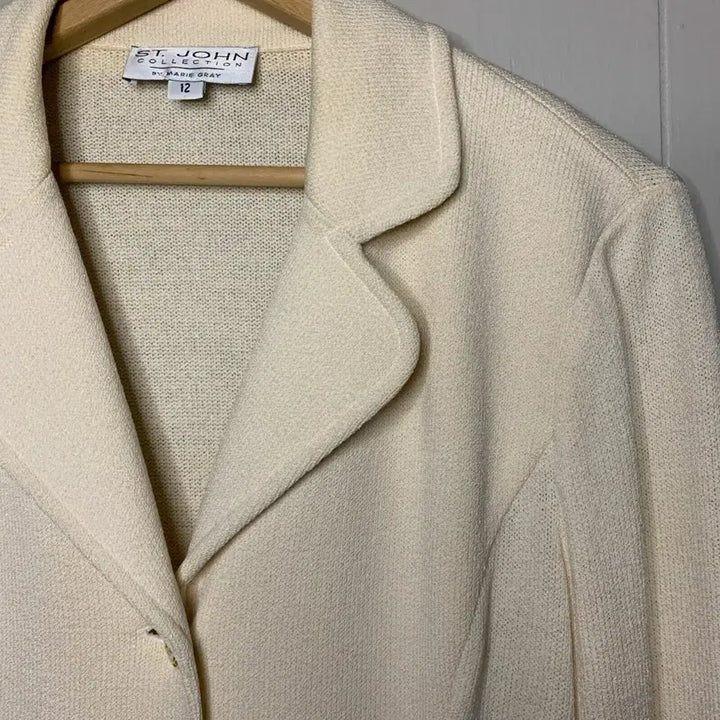 [BUNJANG] St. John Santana Knit Jacket / 명품 ST.JOHN 센존 컬렉션 럭셔리 골드버튼장식 클래식 자켓 올드머니