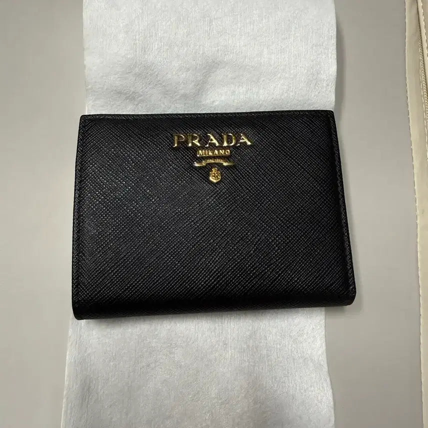 [BUNJANG] Prada Saffiano Leather Wallet / 프라다 사피아노 반지갑 1ML023