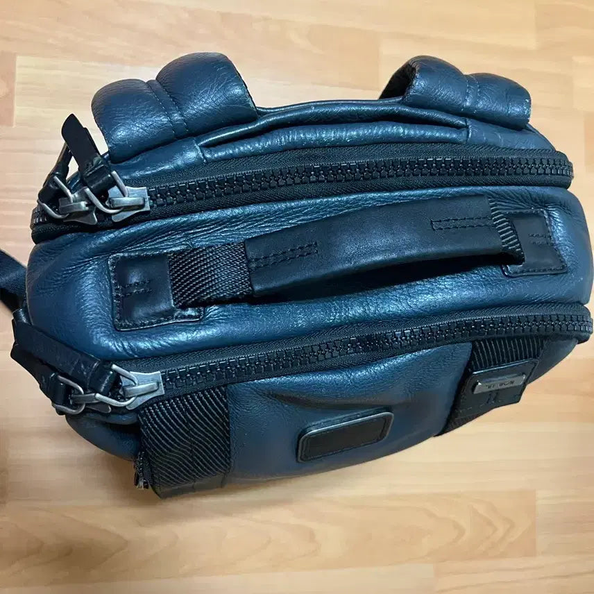 [SOLD OUT] 투미(TUMI) 알파 브라보 도버 올가죽 백팩