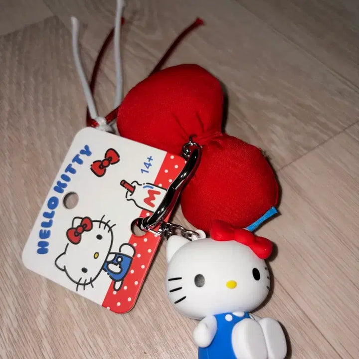[BUNJANG] Hello Kitty Ribbon Keyring Doll Strap / 헬로키티 리본 키링 인형 스트랩(새상품)