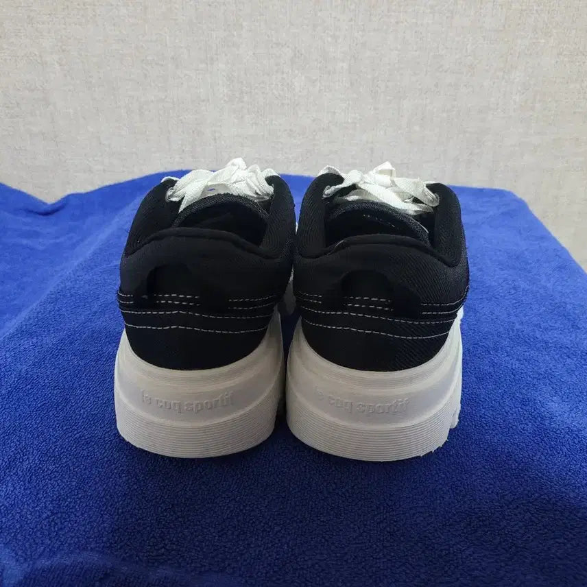 [BUNJANG] Le Coq Sportif Sneakers 240mm (Black and White) / 르꼬끄 스포르티브 운동화 240 (검흰) 상태우수품