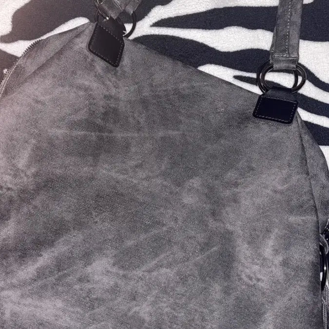 [BUNJANG] BLACK UP Bickman Studded Vintage Leather Shoulder Bag / 블랙업 비크먼 스터드 빈티지 레더 숄더백