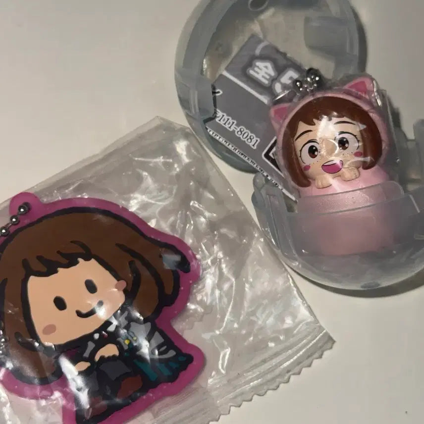 [BUNJANG] My Hero Academia Ochaco Uraraka Rubber Strap &amp; Keyring Bundle / 히로아카 우라라카 오챠코 러버스트랩 키링, 포대기 가챠 일괄