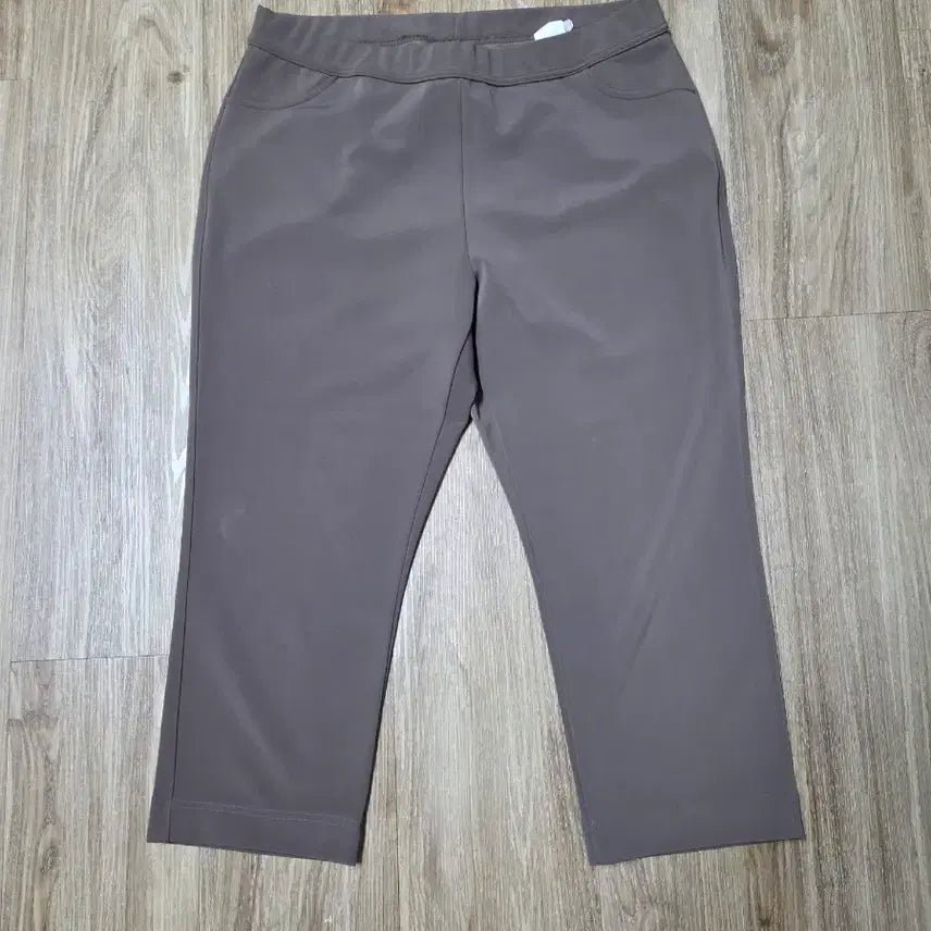 [BUNJANG] Crebic 8-Part Banding Pants / 크레빅 밴딩 8부바지 88.99