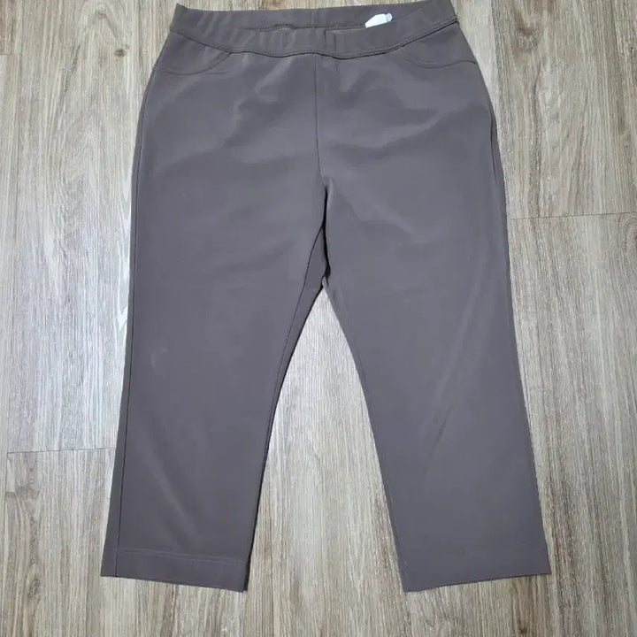 [BUNJANG] Crebic 8-Part Banding Pants / 크레빅 밴딩 8부바지 88.99