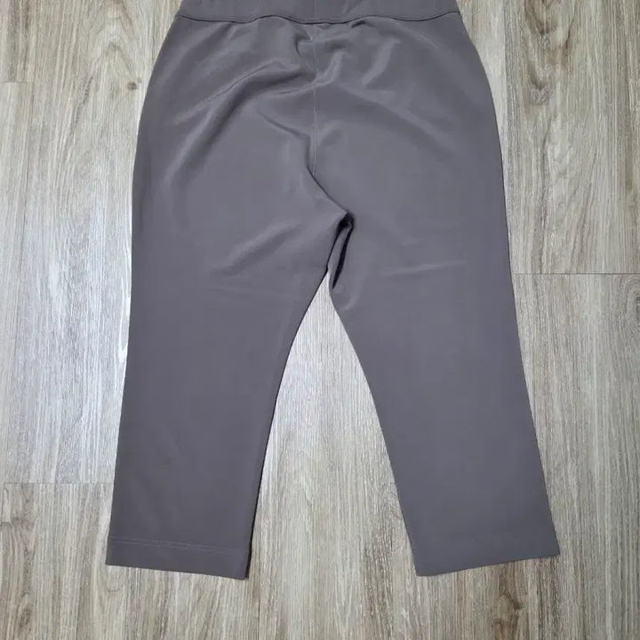 [BUNJANG] Crebic 8-Part Banding Pants / 크레빅 밴딩 8부바지 88.99