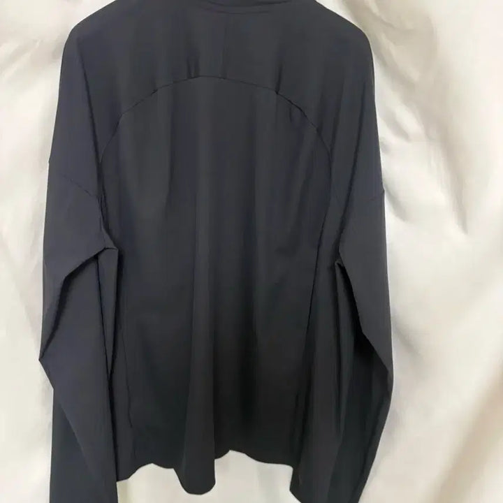 [BUNJANG] New Balance Windbreaker Jacket (Black) Spandex 28% - XL / 뉴발란스 블랙 바람막이 자켓 스판덱스28%