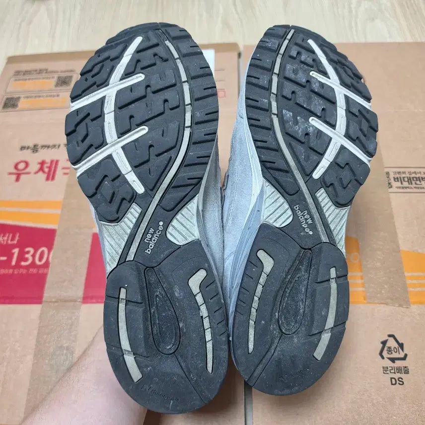 [BUNJANG] New Balance 993 Gray Sneakers / 뉴발란스 993 그레이 295사이즈 D