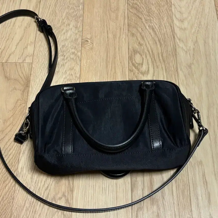 [BUNJANG] Matinkim Baby Sporty Tote Bag - Black / 마뗑킴 가방 BABY SPORTY TOTE BAG IN BLACK