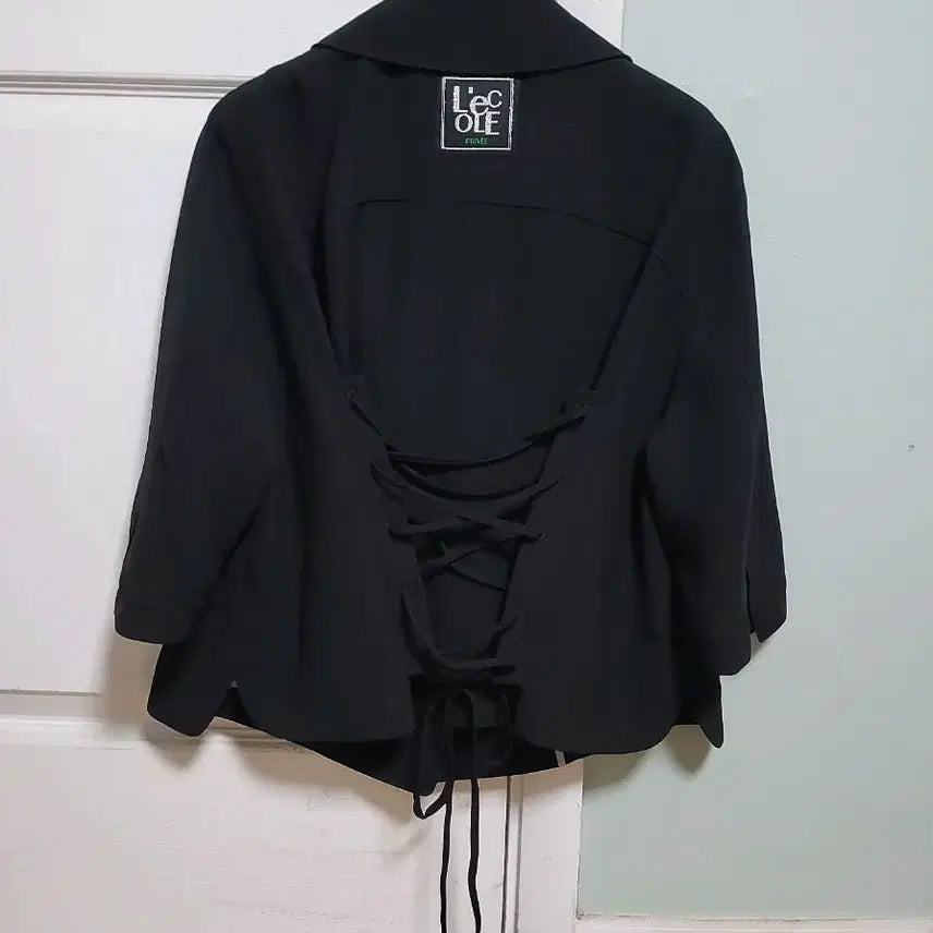 [BUNJANG] O.Z.O.C 2023 Black Short Sleeve Jacket / 오즈세컨(2023) 반팔자켓 팔아요