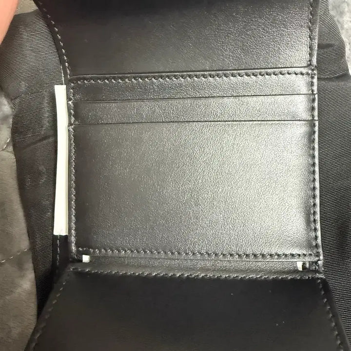 [BUNJANG] Celine Small Flap Wallet Gold Glitter / 셀린느 스몰 플랩 반지갑 금색 글리터