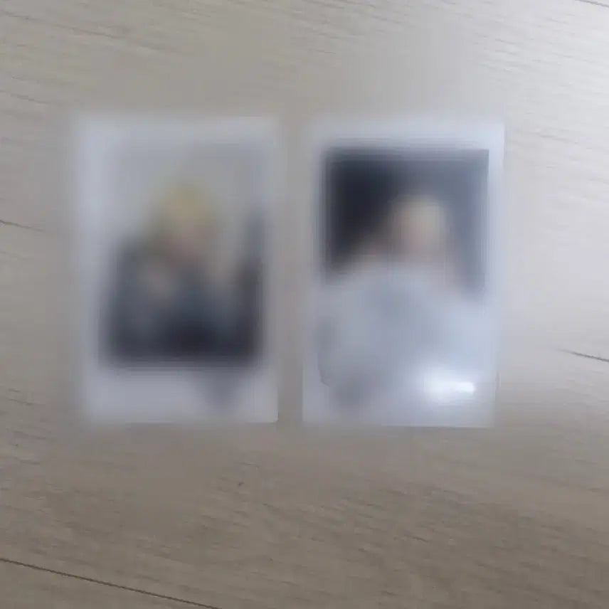 [BUNJANG] Identity Lee Cheong-myeong Signed Polaroids / 최저가!!!)아이덴티티 이청명 친필 싸인폴라로이드