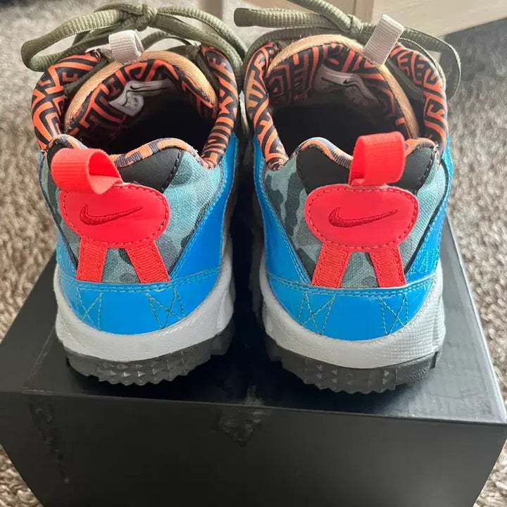 [BUNJANG] Nike Air Humara 17 Premium Sneakers / [255] 나이키 에어 휴마라 17 프리미엄