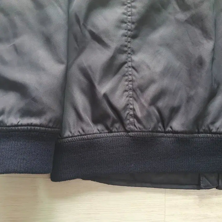 [SOLD OUT] L)에디바우어 나일론 봄버 자켓