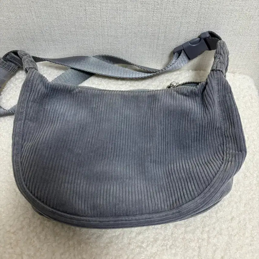 [BUNJANG] Minuit Mute Clo Waist Corduroy Blue / 미닛뮤트 클로 웨이스트 코듀로이 블루