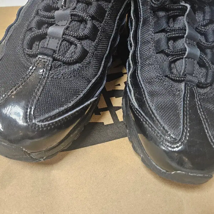 [BUNJANG] Nike Air Max 95 Triple Black Women&
