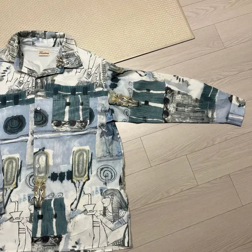 [BUNJANG] Unique Pattern Flowy Shirt (F) / (땡처리)유니크패턴 찰랑셔츠(F)100-105