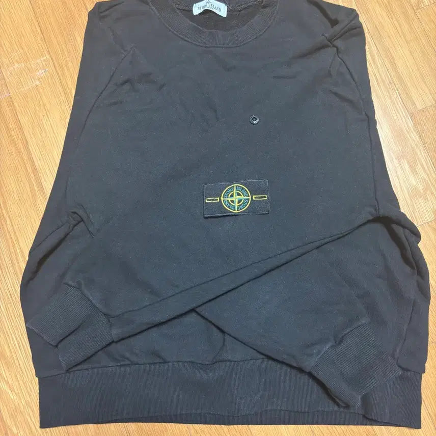 [SOLD OUT] 스톤아일랜드 맨투맨 L