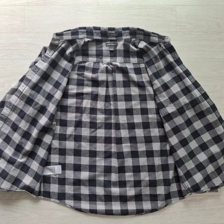 [SOLD OUT] L)에디바우어 플란넬 체크 셔츠