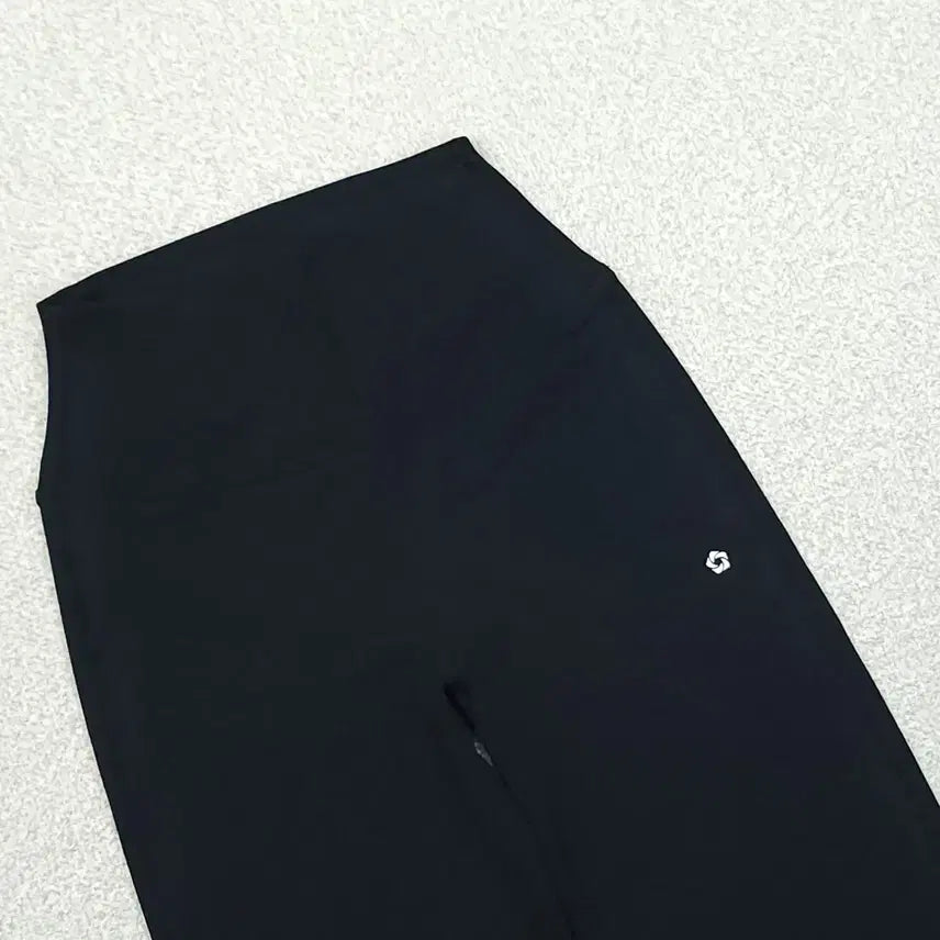 [SOLD OUT] (6)뮬라웨어 여성 레깅스 운동 헬스 런닝 팬츠 바지 블랙 L4W3036