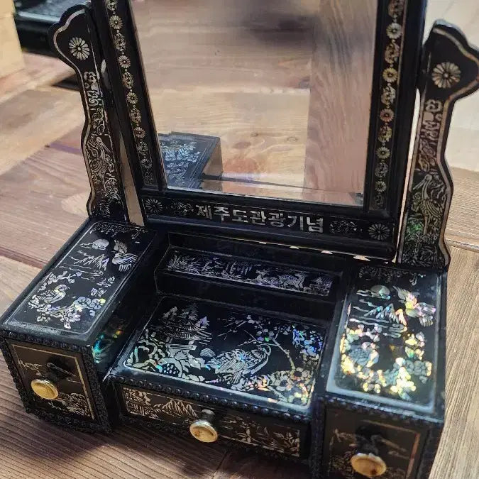 [BUNJANG] Jeju Island Vintage Souvenir Mirror &amp; Accessory Box (1970s-1980s) / 근대사70~80년대 제주도관광상품