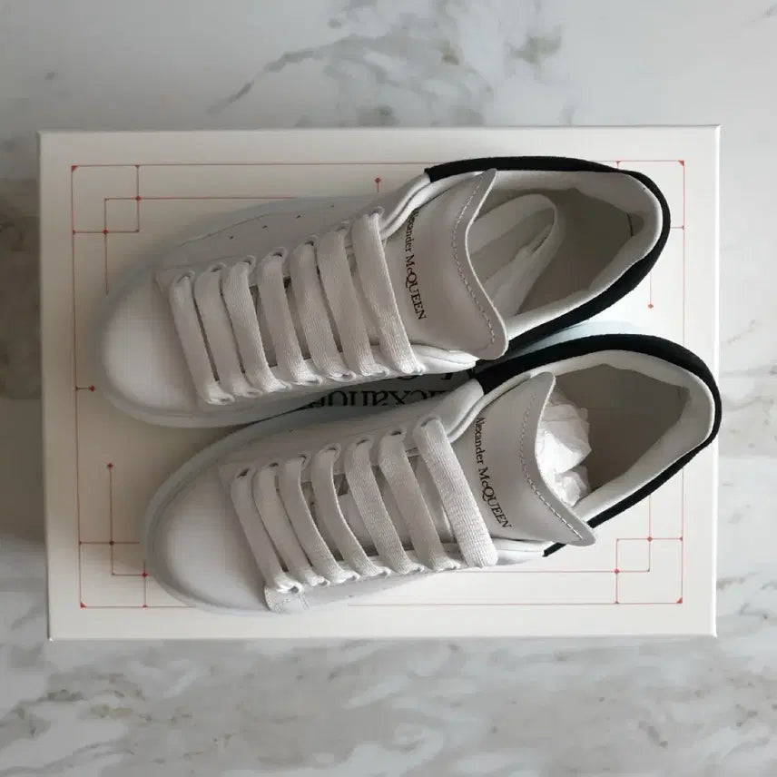 [BUNJANG] Alexander McQueen Oversized Sneakers / 알렉산더 맥퀸 오버솔 스니커즈