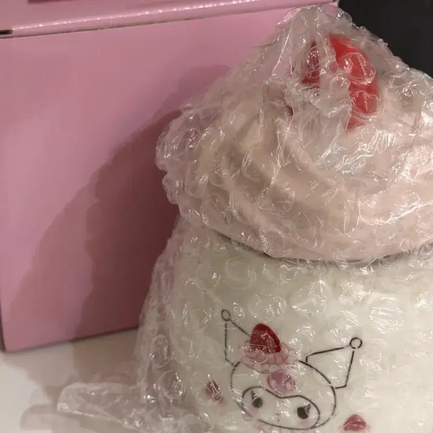 [BUNJANG] Sanrio Kuromi Strawberry Shortcake Mug Cup / 산리오 쇼트케이크 딸기 쿠로미 머그컵