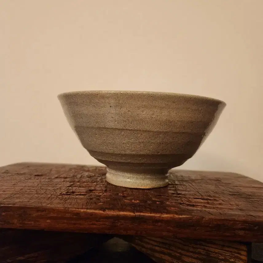 [BUNJANG] Gwaneumyo Kim Bok-man Buncheong Gwiyal Bowl / 관음요 이천 김복만작 분청귀알 다완