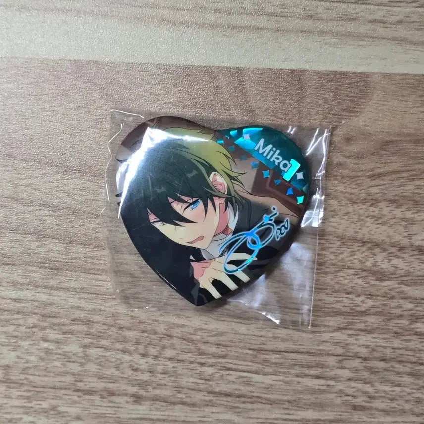 [BUNJANG] Ensemble Stars Kagehira Mika Heart Can Badge / 앙스타 하트 캔뱃지 카게히라 미카