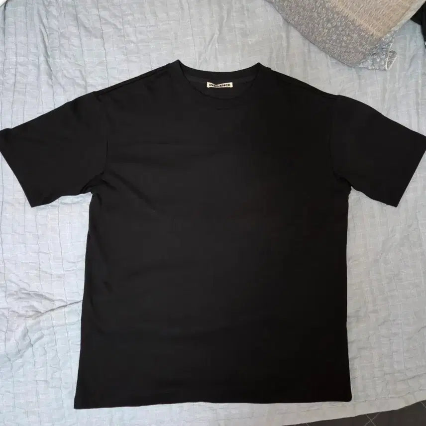 [SOLD OUT] 텍X새상품) 인사일런스 수피마 블랙 M