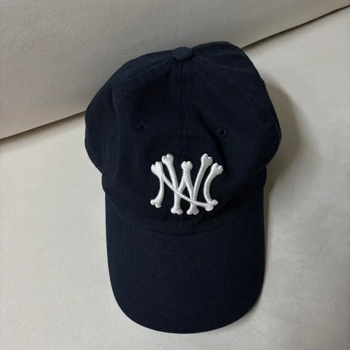 [SOLD OUT] 나이스웨더 어패럴 NW 본 6패널 모자 (류승범 모자)