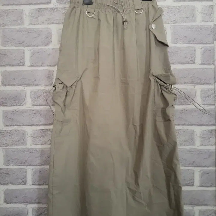 [BUNJANG] Khaki Beige Cargo Banding Long Skirt / 카키베이지 카고 밴딩 스커트/알뜰한여우