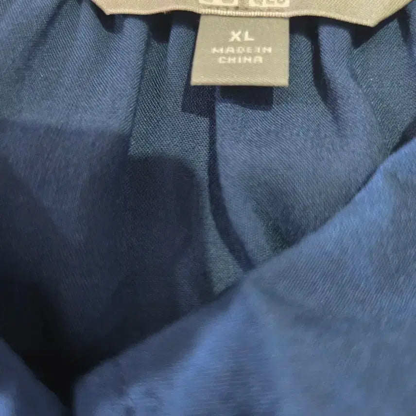 [BUNJANG] Uniqlo Navy Short Sleeve Shirt XL / 유니클로 네이비 반팔 셔츠 XL