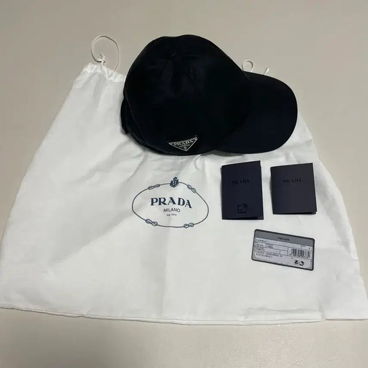 [BUNJANG] Prada Ball Cap Hat / 프라다 모자 볼캡 새상품