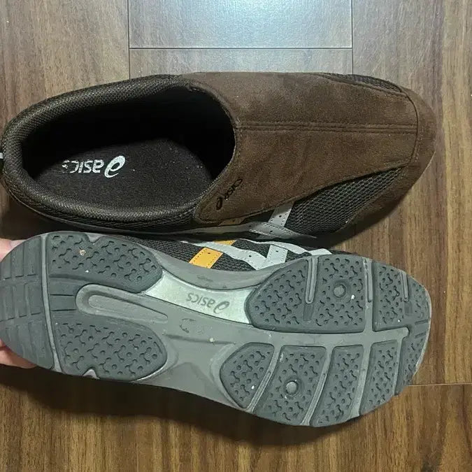 [BUNJANG] Asics Life Walker 101 Dark Brown Beige Wide Sneakers / 아식스 라이프워커 101 다크 브라운 베이지 - 3E 와이드