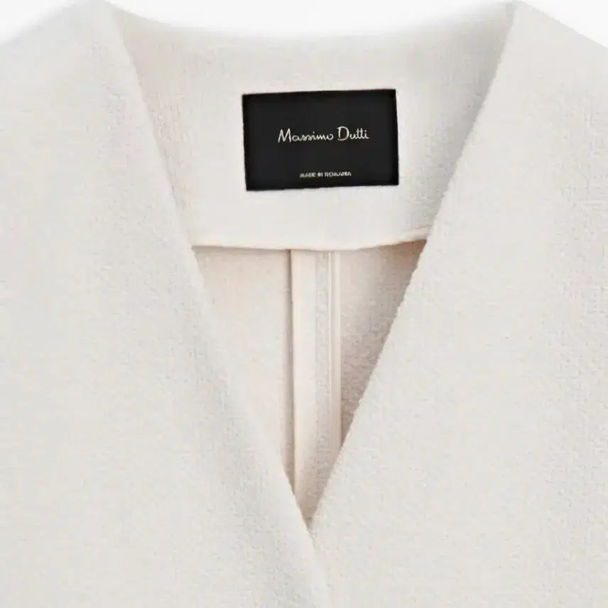 [BUNJANG] Massimo Dutti Padded Shoulder Short Jacket - New / 마시모두띠 새제품 패디드 숄더 쇼트 자켓 새상품