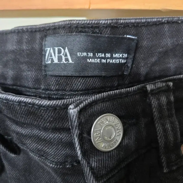 [BUNJANG] ZARA Black Bootcut Denim Pants / 자라 블랙 데님 팬츠 부츠컷