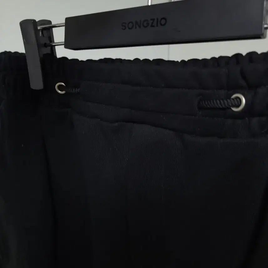 [SOLD OUT] [새상품] 송지오옴므 지제로 팬서 조거팬츠 M
