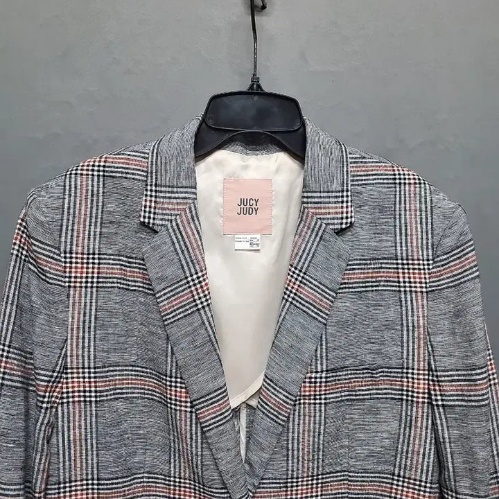 [BUNJANG] Jucy Judy Linen Check Jacket with Shoulder Pads / 쥬시쥬디 어깨패드 린넨 체크자켓