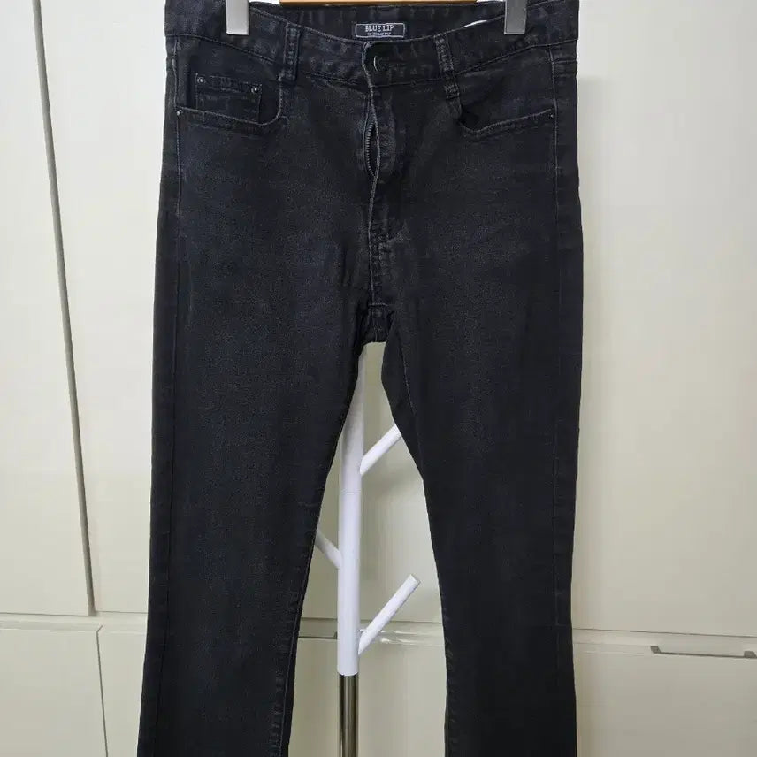 [BUNJANG] BLUE L!P Black Denim Cutting Jeans / BLUE L!P 블랙 데님 컷팅진