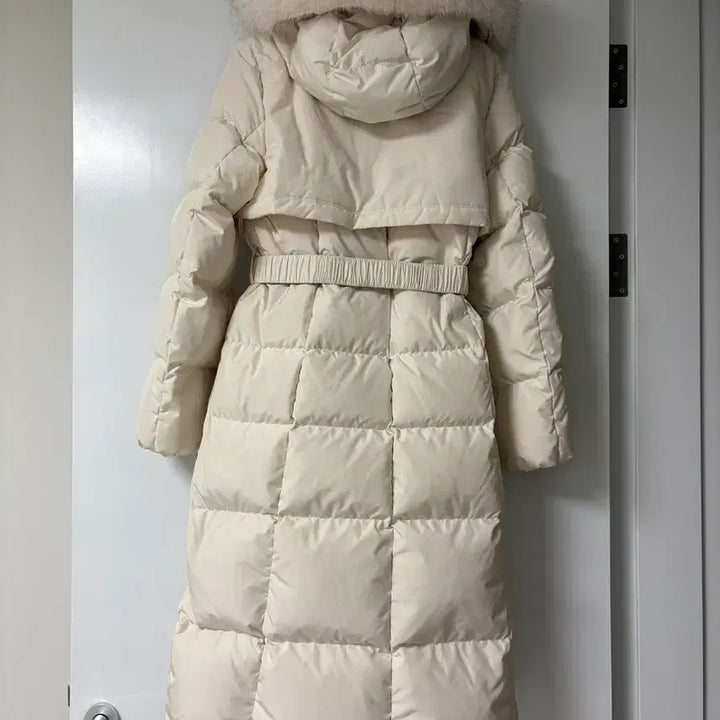 [BUNJANG] It MICHAA Long Padded Hooded Jacket (Cream, Size 55) / 잇미샤 퍼 후드 롱 패딩(크림 색상, 55 사이즈)