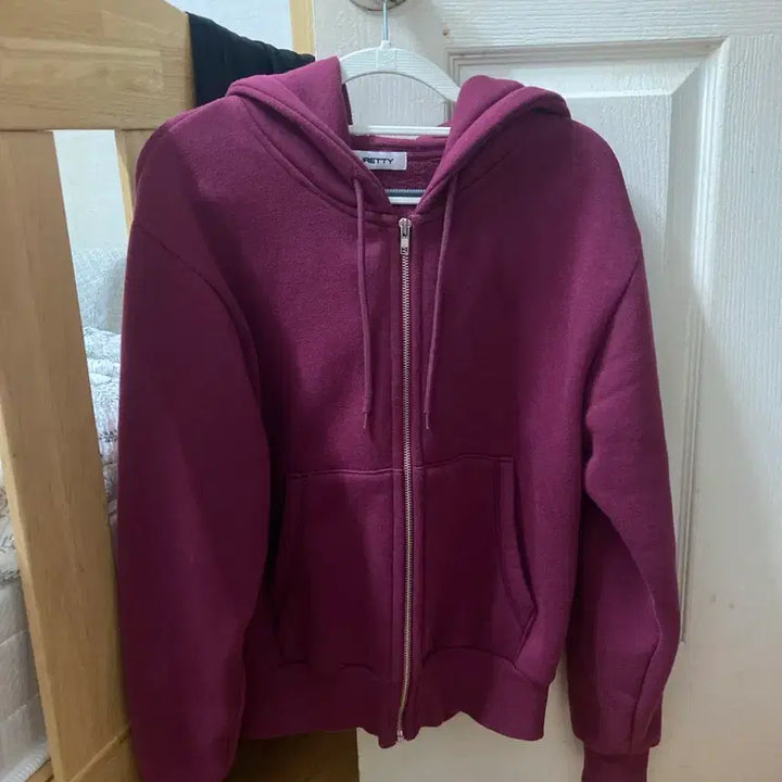 [SOLD OUT] 큐리티 퍼플 후드집업