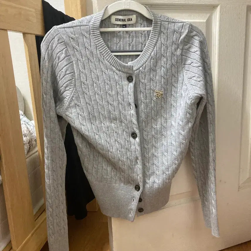 [BUNJANG] General Idea Cable Knit Cardigan / 제너럴아이디어 케이블 니트 가디건