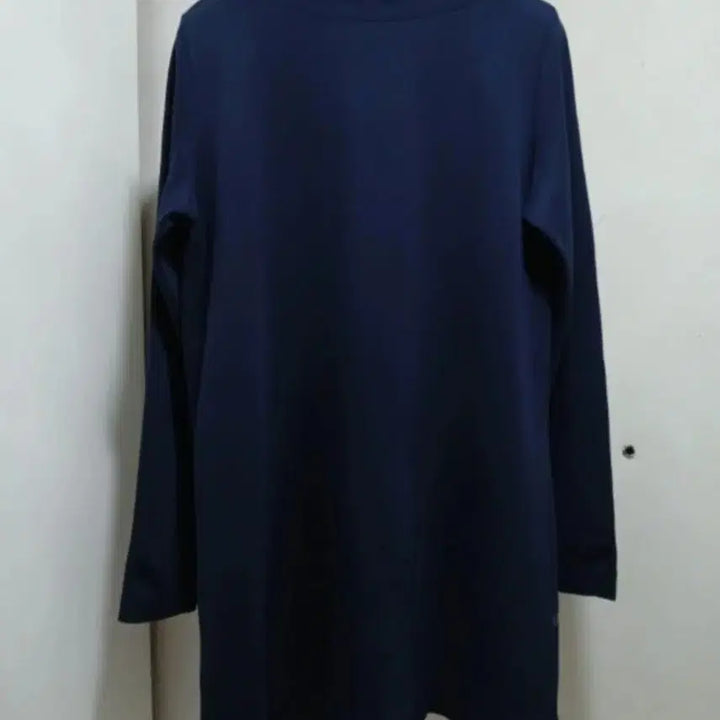 [BUNJANG] Roberta di Camerino T-shirt / 로베르타디까메리노 티셔츠 택포22000원